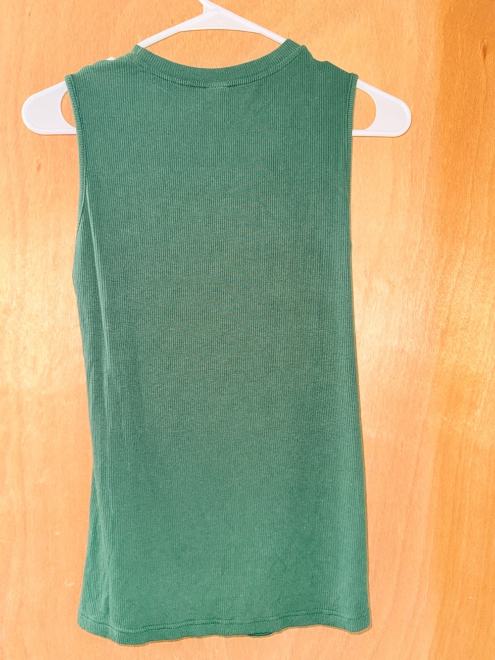 SHEIN Green Ribbed Twist-Front Tank Top - Picture 3 of 3